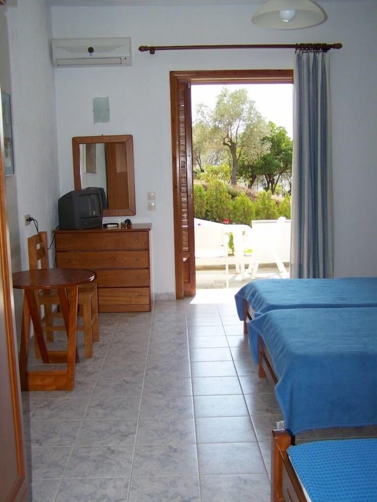 Villa Anna Maria Agia Paraskevi  Luaran gambar